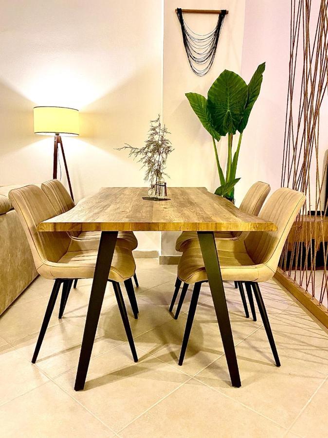Luxury Apartments In City Center Драч Екстериор снимка