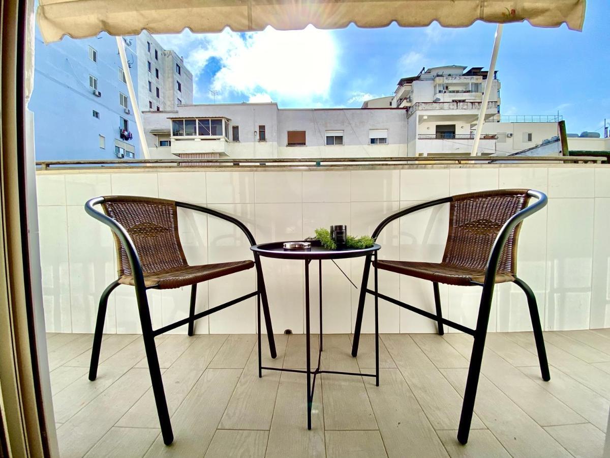 Luxury Apartments In City Center Драч Екстериор снимка